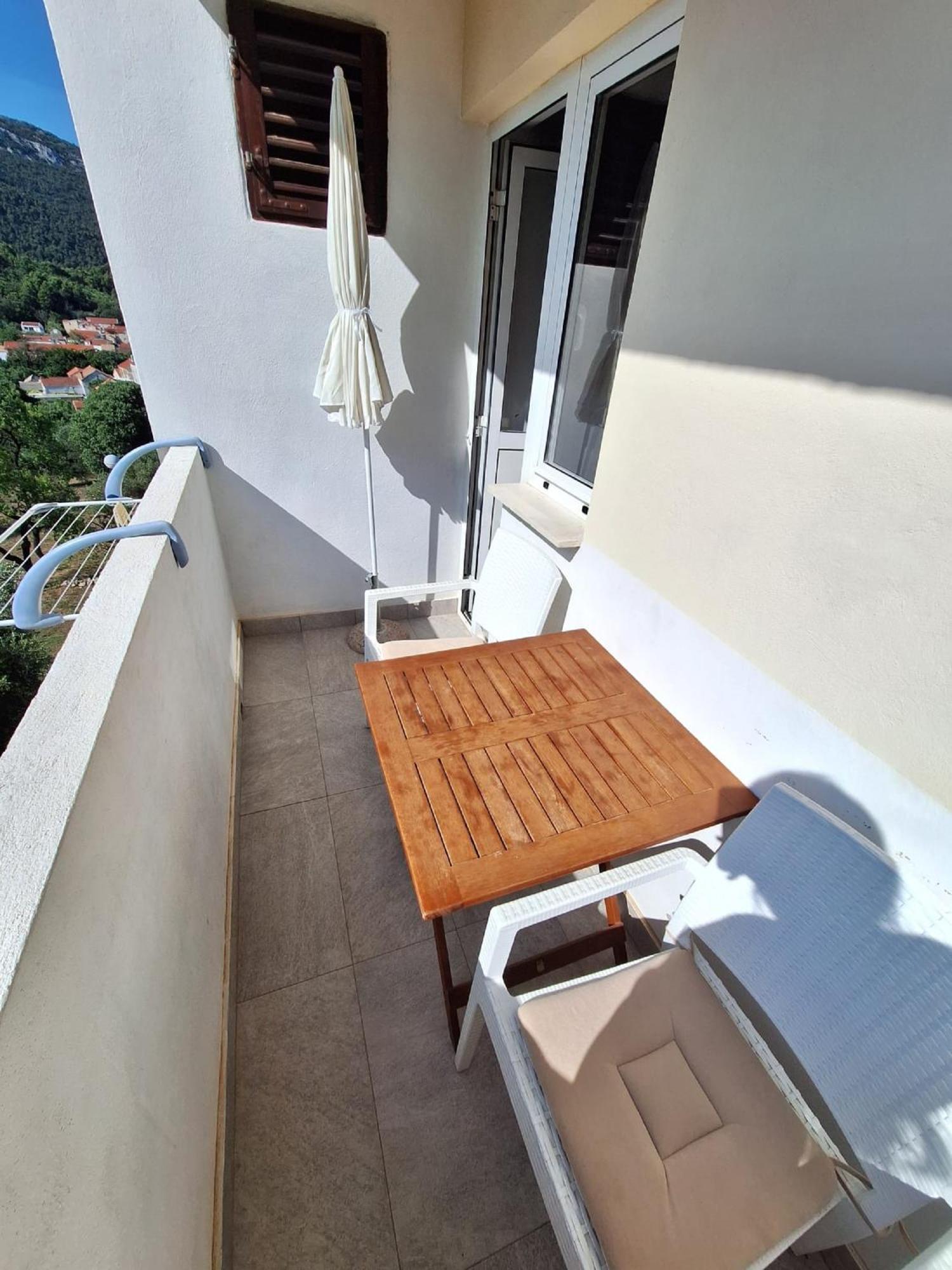 Apartments Dalmatin Zuljana Exterior photo